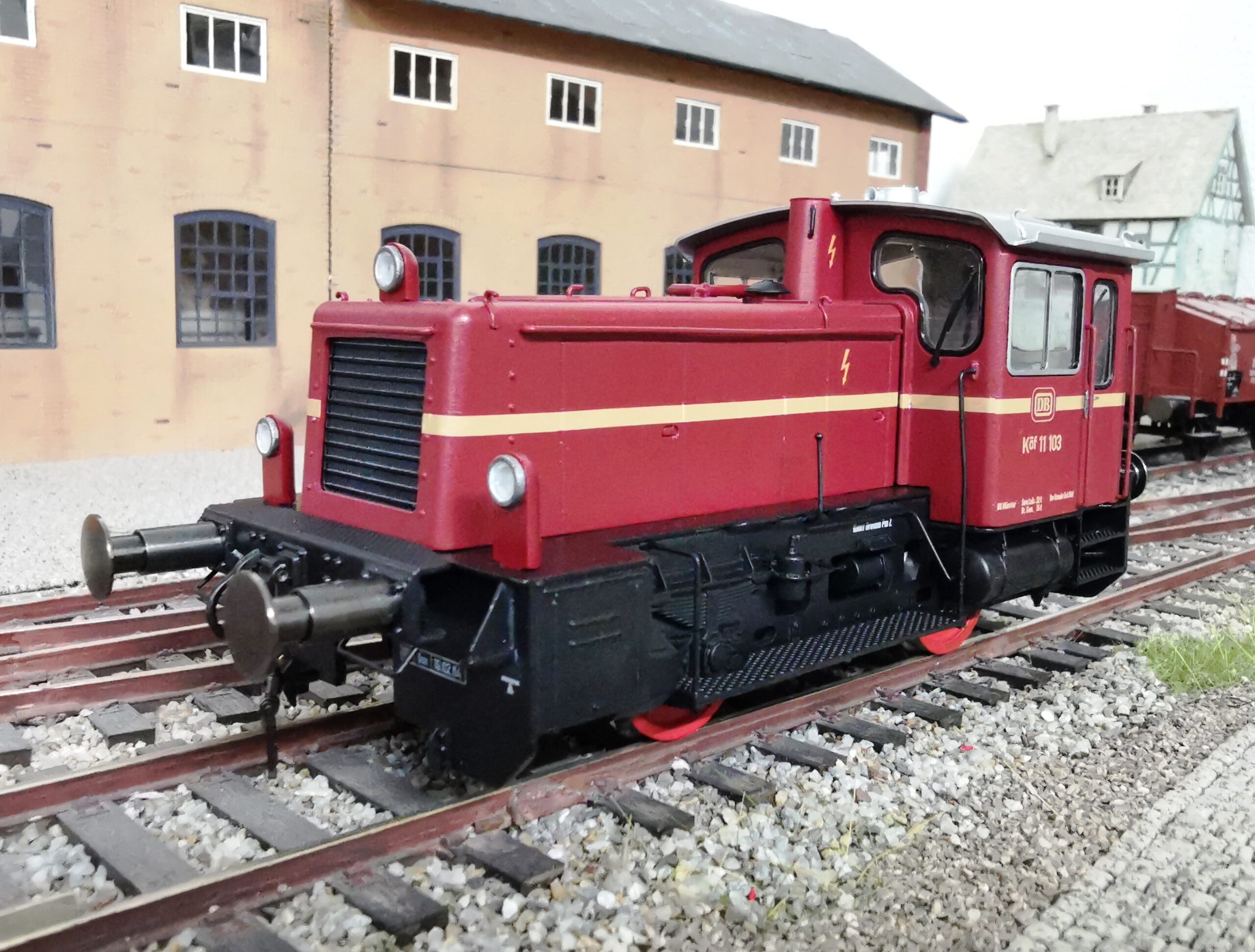 Köf3 BR332 Epoche III mit Schraubenkupplung Spur 0 1:45