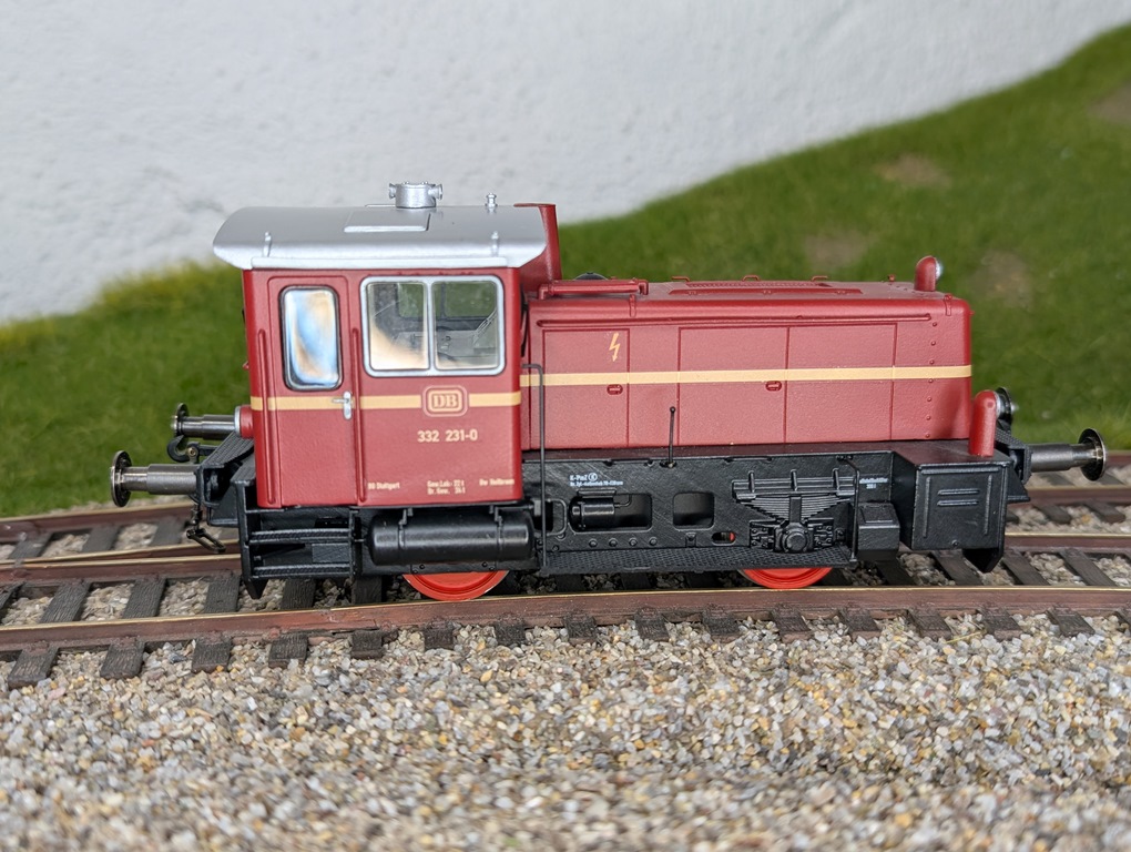 Köf3 BR332 Epoche IV mit Schraubenkupplung Spur 0 1:45